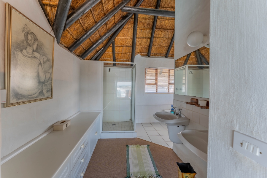5 Bedroom Property for Sale in St Francis Bay Village Eastern Cape